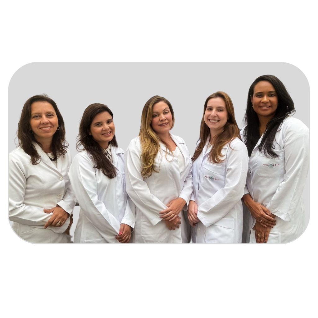 Carolina Cochito, Débora Faria, Thaís Bastos, Clara Haim e Jéssica Fernandes